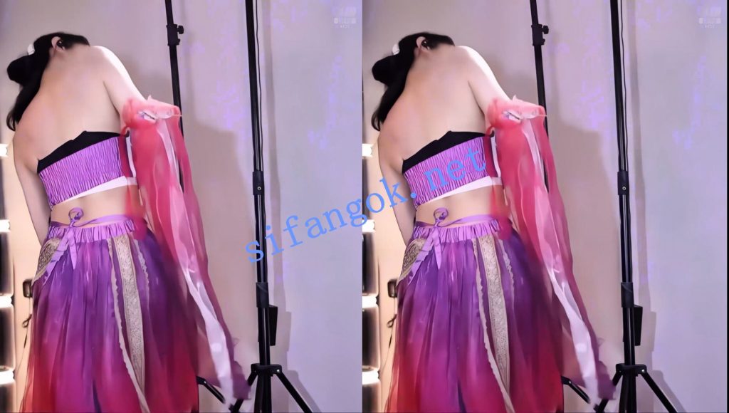 【斗鱼】艺瑟妃 12月小号极限擦边骚舞14V，微漏阴唇【14V】【1.86G】 25