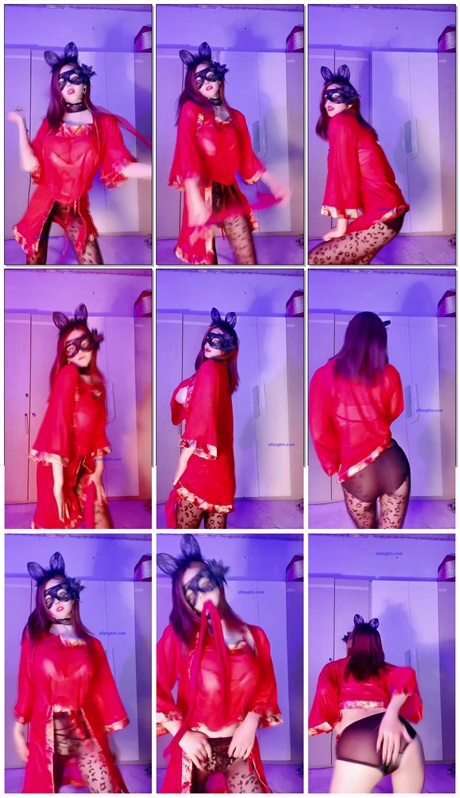 ❣️推荐❣️抖音颜值嫩妹【aimi】裸舞诱惑，大尺度掰逼展示，道具自慰高潮，开腿插穴已经成为习惯【37V】【4.35G】 15