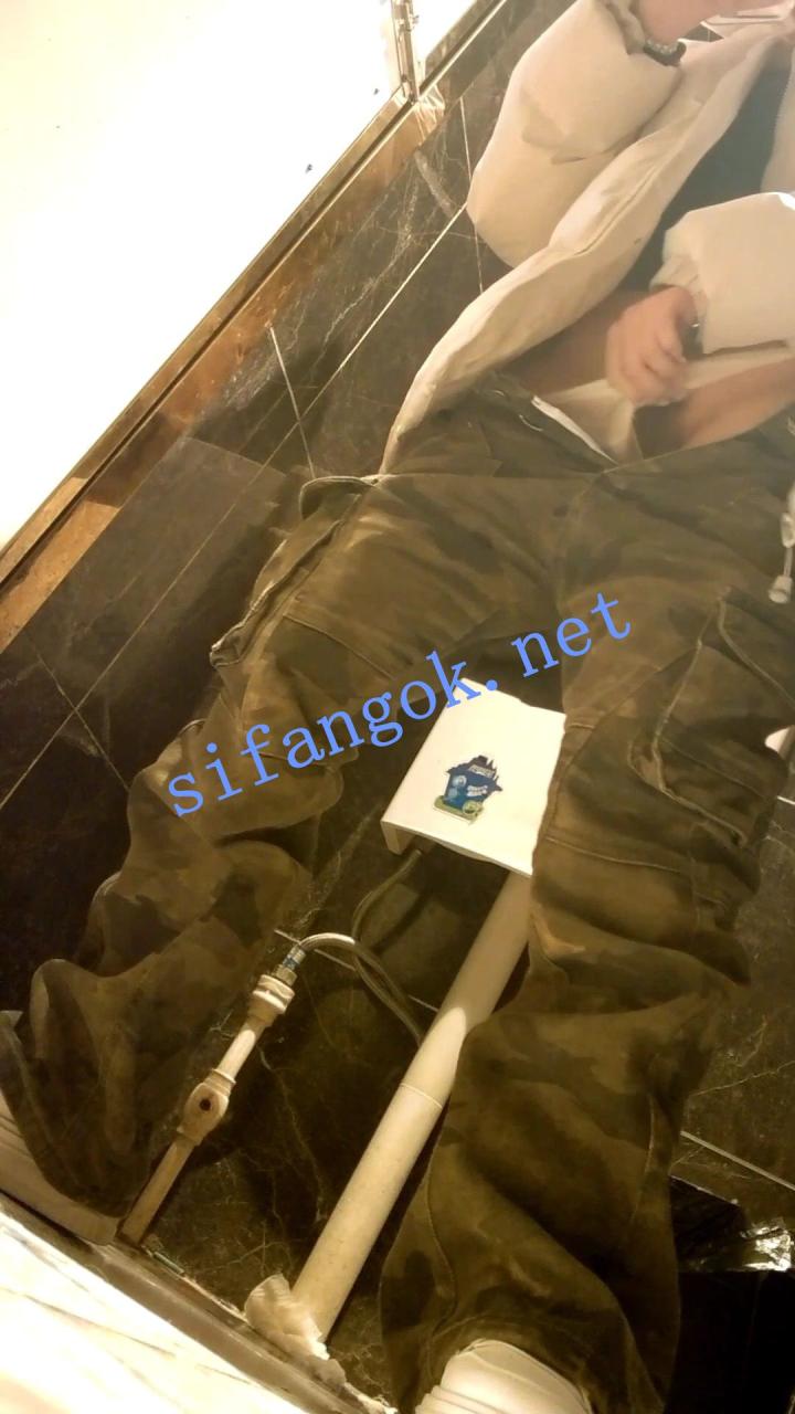 ✅全网首发【酒吧全景厕拍】各种黑丝高跟 美女如云 9 26