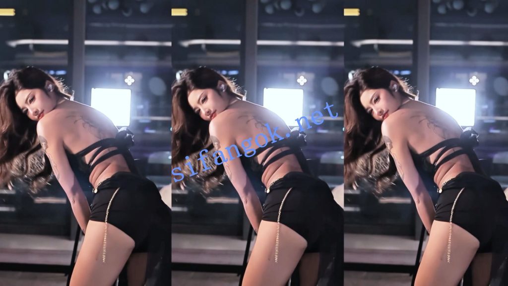 【虎牙赛事】星舞杯S3赛季 C位争夺战 乔鹿鹿红奶罩搏眼球【11V】【1.83G】 3 【虎牙赛事】星舞杯S3赛季 C位争夺战 乔鹿鹿红奶罩搏眼球【11V】【1.83G】 3