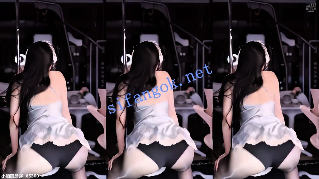 【虎牙】小酒窝翁馨 最新擦边骚舞8V，肥臀勒出三角短裤【8V】【898M】 9