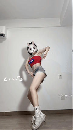 推特西西团队 蚊子 2月VIP年前新上专业动感4K裸舞 顶逼摇-4【10V】【1.22G】 3