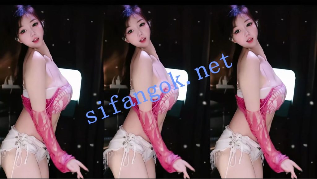 【VV星球】宝宝 丰臀大奶主播漏内抖奶骚舞9V【9V】【1.03G】 9