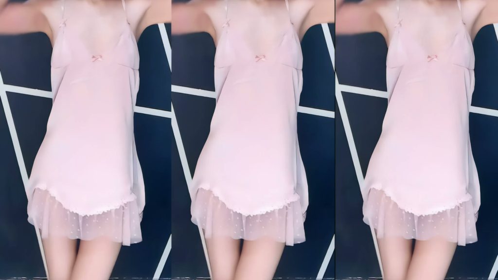 虎牙 依依 明宇小鱼儿 露逼毛摸B骚舞 无水印收藏版【1V】【305M】 1