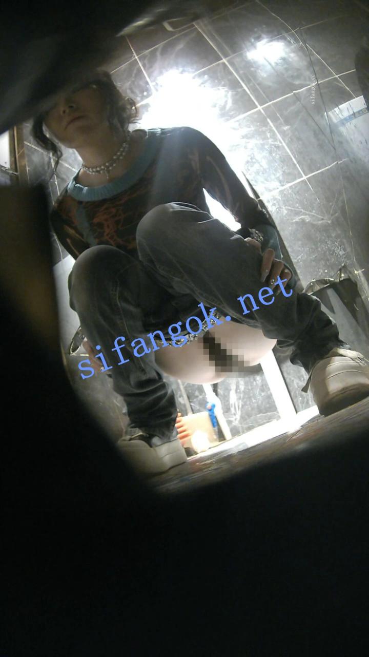 ✅全网首发【酒吧全景厕拍】各种黑丝高跟 美女如云 9 20