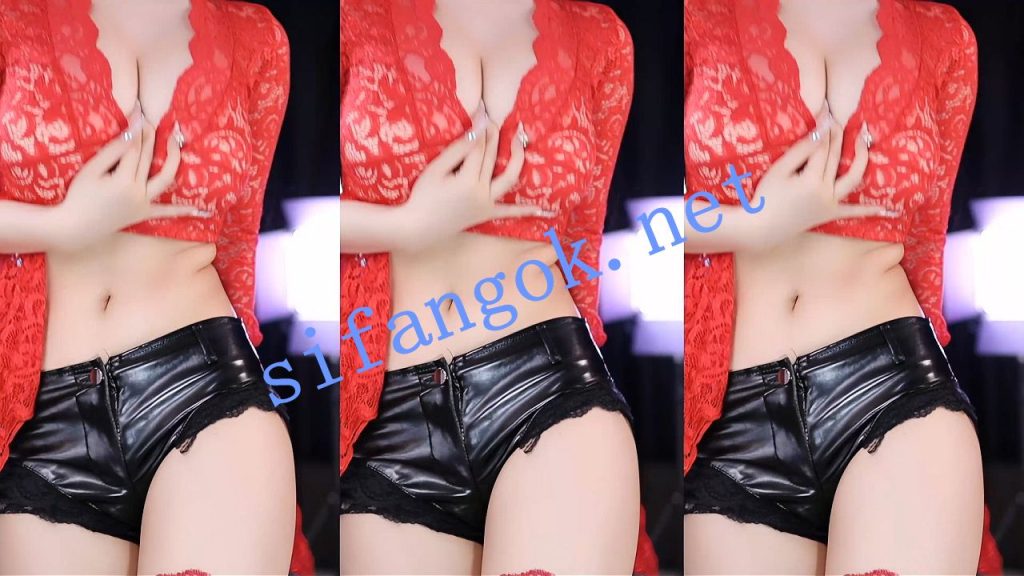 【斗鱼】谁的小棉袄呢 新年大礼包第2弹 超火高定新9V【9V】【1.7G】 22