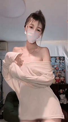 抖音带货主播 小尾巴/尾巴男装 反差裸舞同款服装真实对比 7 抖音带货主播 小尾巴/尾巴男装 反差裸舞同款服装真实对比 7