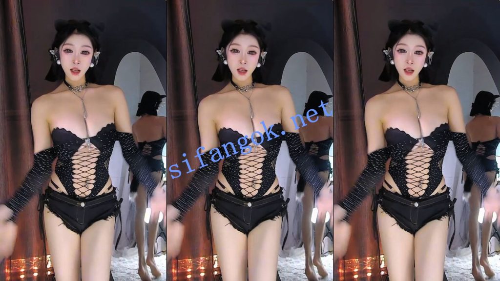 【乐嗨】娃哈哈 主播点舞直接漏罩漏内,堪比小尺度定制【2V】【566M】 4 【乐嗨】娃哈哈 主播点舞直接漏罩漏内,堪比小尺度定制【2V】【566M】 4