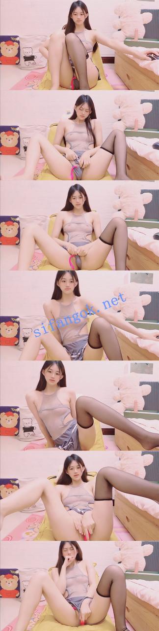 √~03软萌女神【marina-cutegirll】人美声甜身体软 水多多 1