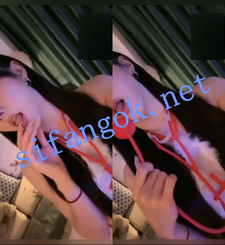 新年贺岁1甜心热门女神-鱼鱼子 台上台下极度反差一对一【3V】【1.98G】 8 新年贺岁1甜心热门女神-鱼鱼子 台上台下极度反差一对一【3V】【1.98G】 8