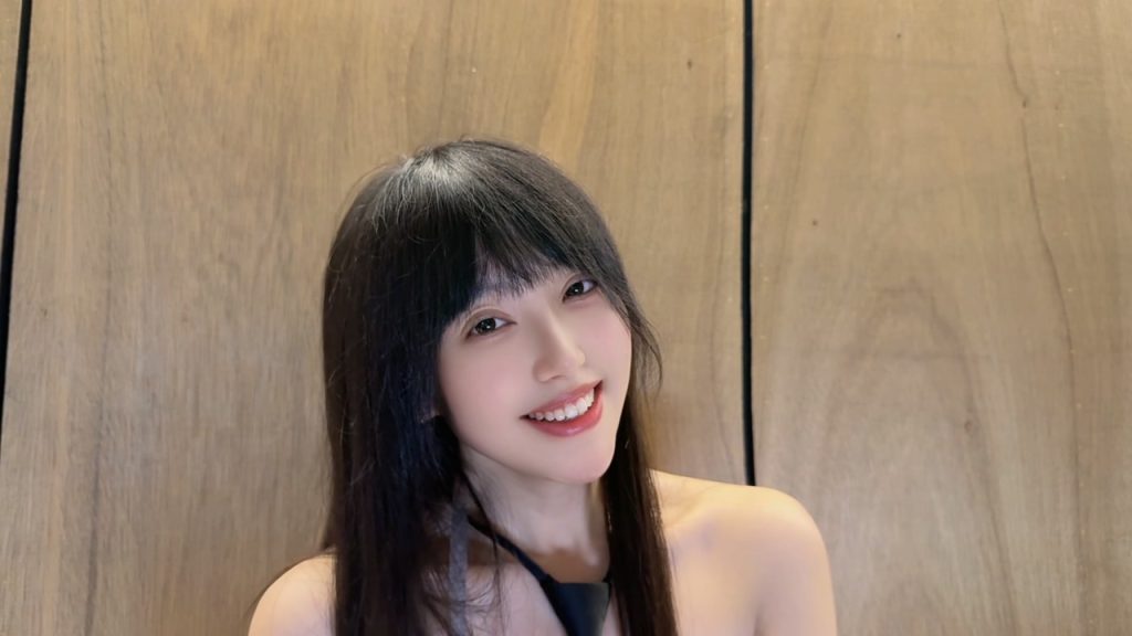 快手 筱确幸 私拍福利 绝美身材长腿福利 自慰【24V】【0.98G】 21