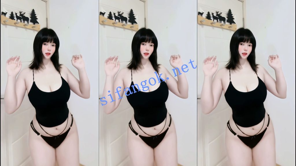 【抖音】拉面熊 童颜巨乳 大眼小萌妹 福利定制短视频11V【11V】【368M】 15