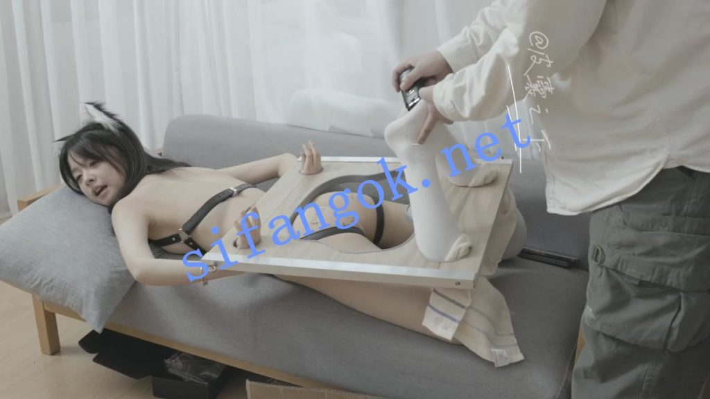 核弹【皮囊之下】SVIP福利，记录不同女神模特的美丽特征【24V209P】【3.78G】 12