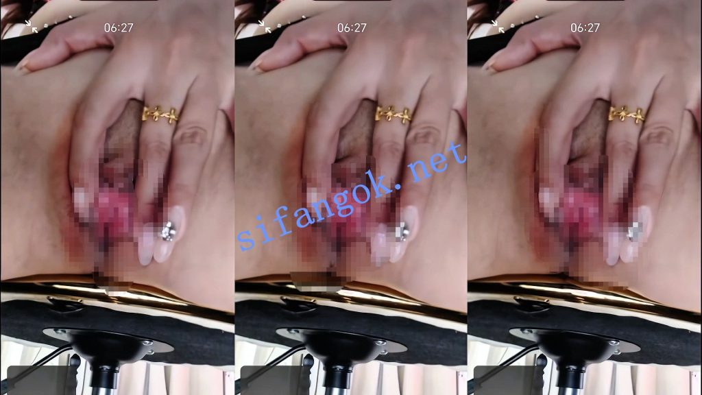 【花椒】小美baby 大哥点舞双视角直播，漏穴玩穴【2V】【418M】 3