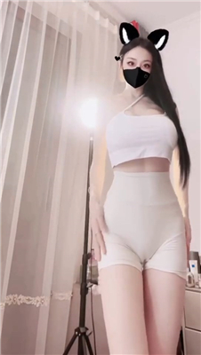 抖音115W粉 咩咩 2026巨乳福利私拍 大奶诱惑 骚舞合集 28