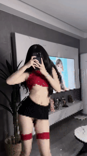 【重磅】超人气女神【小仙云】3月付费裸舞 自拍 最新超美 4