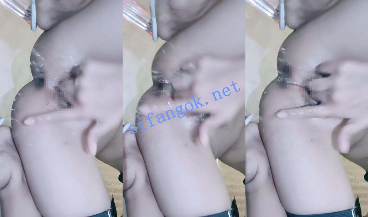 √新人女神下海！好清秀【呆呆E】小鸟依人 超美~自慰喷水~ 13