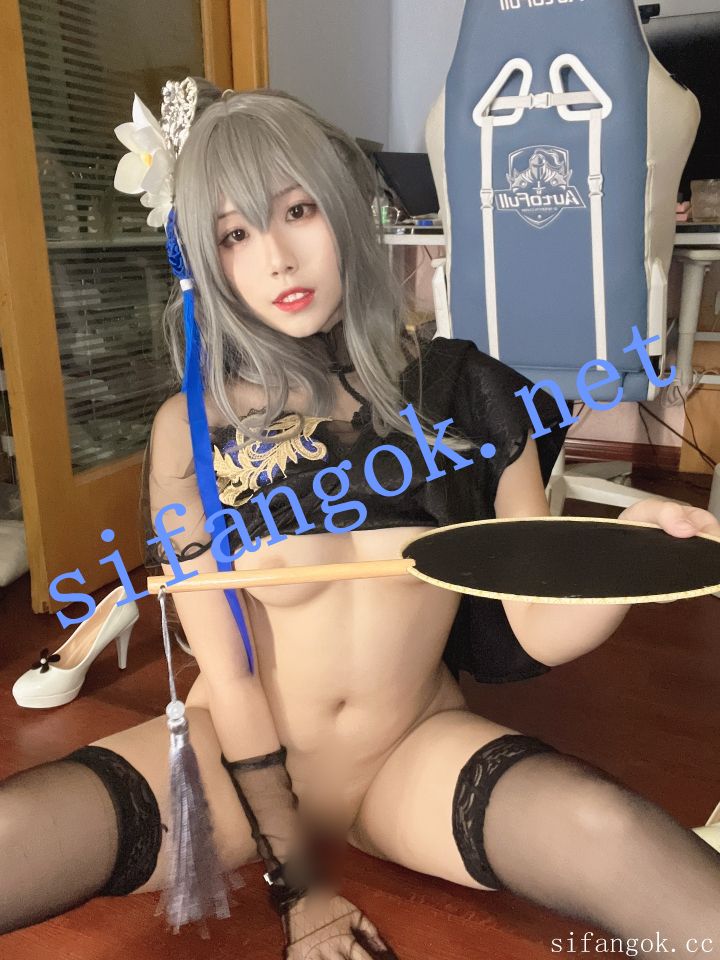 ♏美少女福利姬♏藜藜子出道露脸大尺度写真6套 风格百变【216P】【2.5G】 13