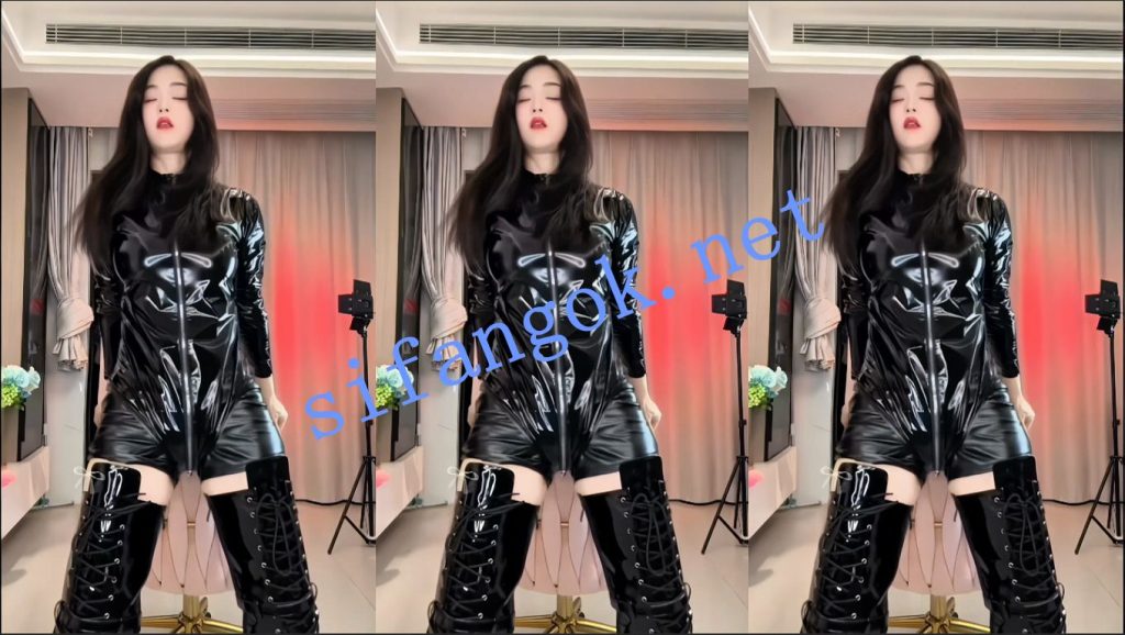 【快手】百变小丸子 皮革女王范，顶胯漏内漏毛【7V】【866M】 8