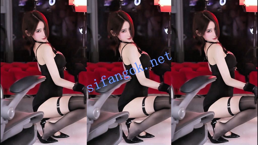 【斗鱼】亦亦 新年精选7V 新年新装 好看【7V】【1.03G】 13