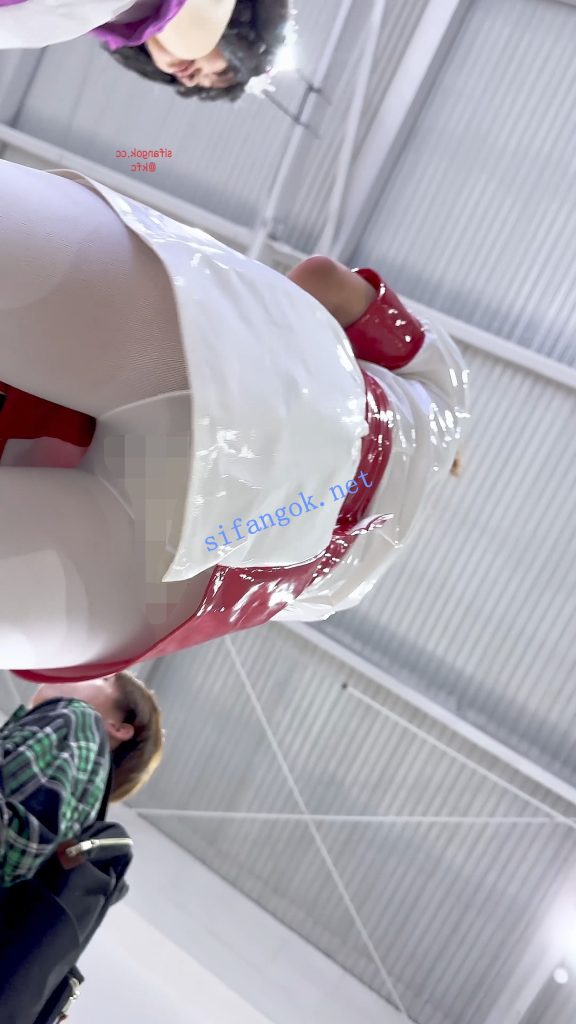 【KFC】新手学妹玩轮滑·一直扭动露出白丝屁股·真怕摔我怀里【1V】【517M】 12 【KFC】新手学妹玩轮滑·一直扭动露出白丝屁股·真怕摔我怀里【1V】【517M】 12