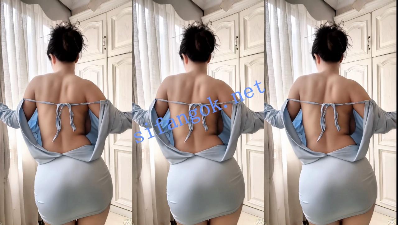 【抖音】成都朵朵 80万粉丝网红主播，H杯巨乳真空诱惑 4