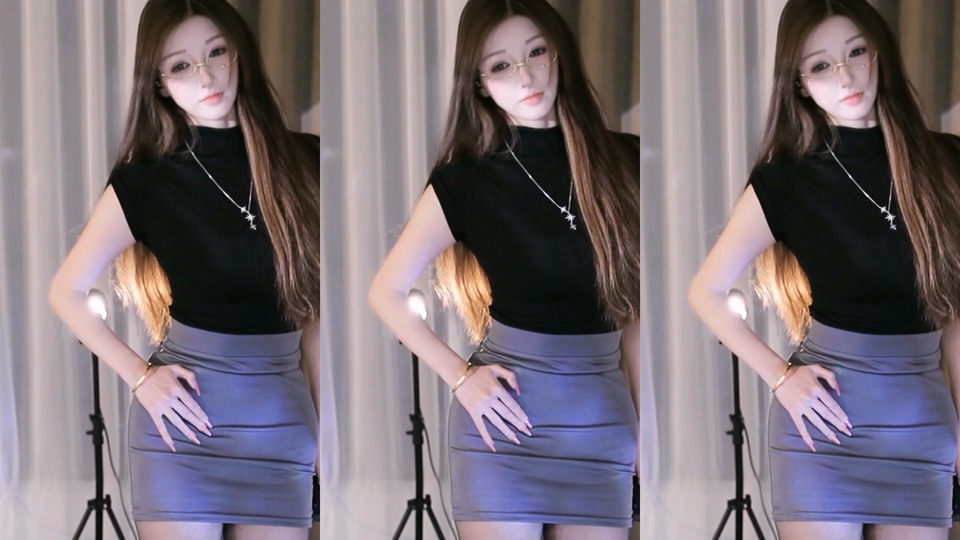 【虎牙赛事】百变主题日S2 轻丝诱惑 苏樱白千涵成大魔王【18V】【2.44G】 4