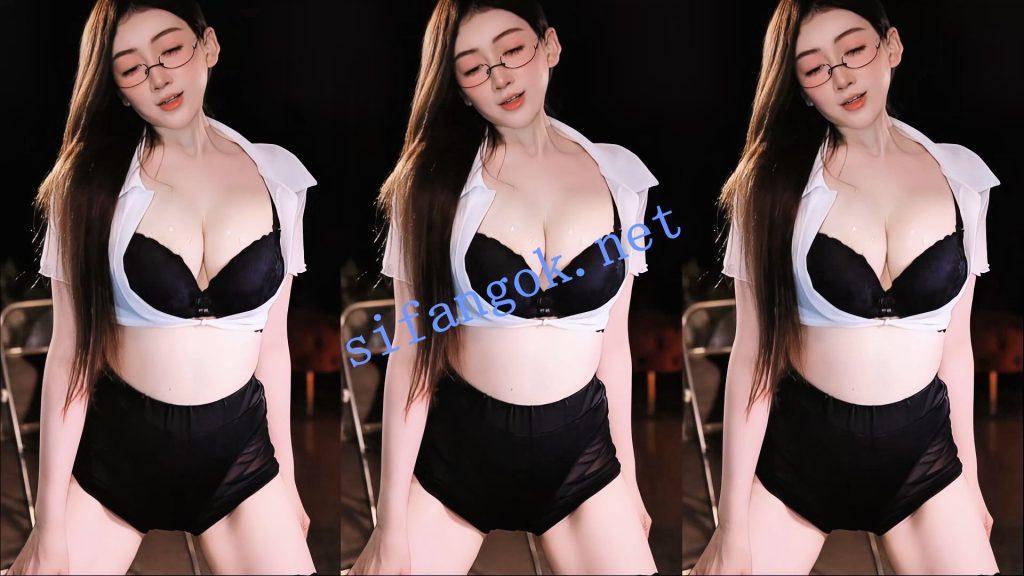 【斗鱼】黎一 4月高级群定制新品3V，热乎得很【3V】【405M】 3