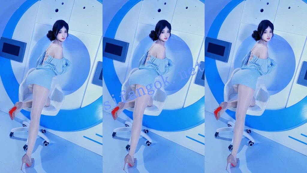 【B站】巫小萤 顶级网红美女 高清福利写真14V【14V】【570M】 15