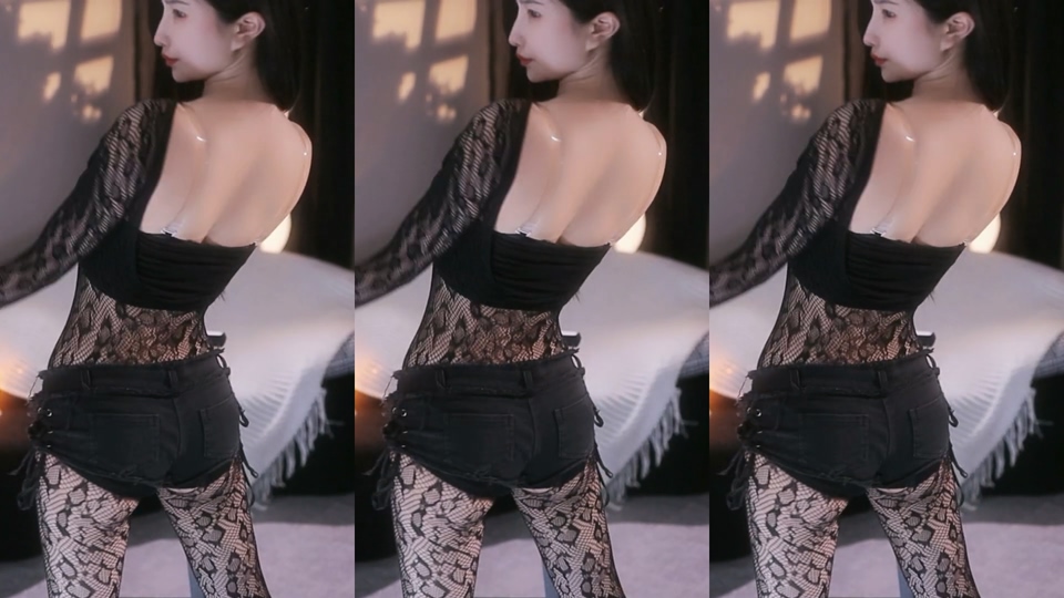 【虎牙赛事】百变主题日S2 轻丝诱惑 苏樱白千涵成大魔王【18V】【2.44G】 2