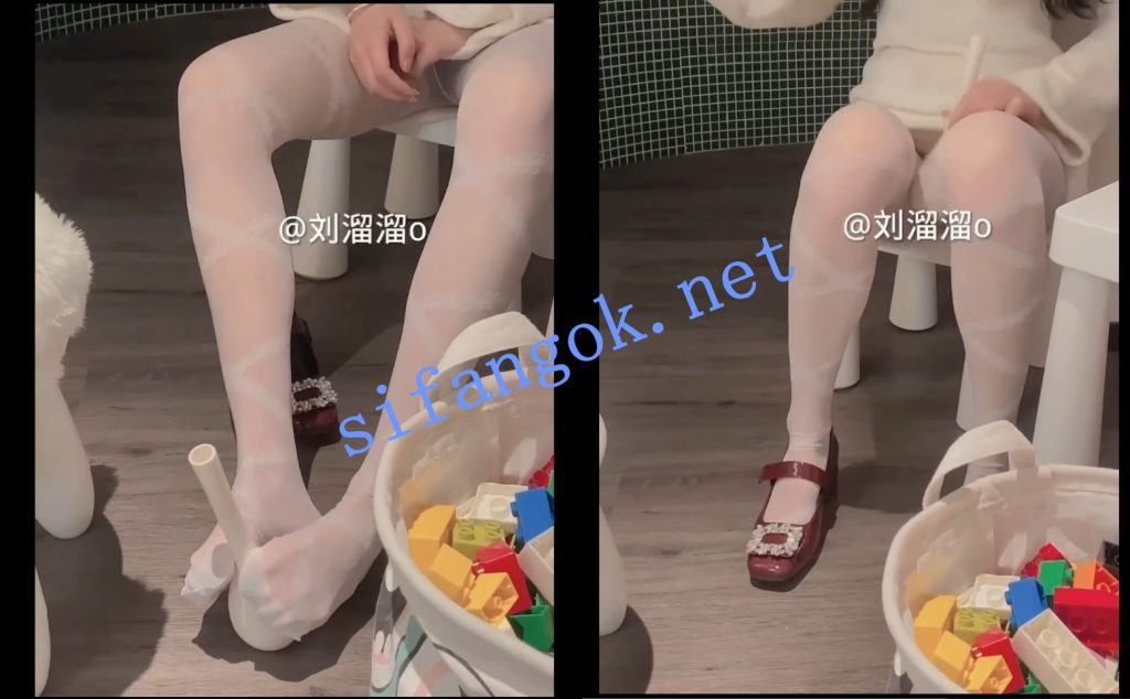 【抖音微博网红】刘溜溜o 高价订制丝足言语挑逗福利【9V】【1.19G】 18 【抖音微博网红】刘溜溜o 高价订制丝足言语挑逗福利【9V】【1.19G】 18