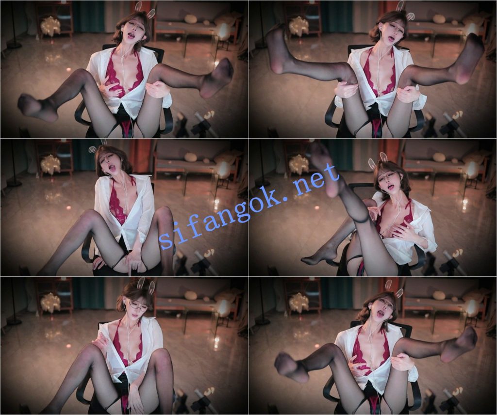 虎牙 张爱玲-38 木瓜巨乳 潜规则湿透女下属 刺激剧情【1V】【346M】 2