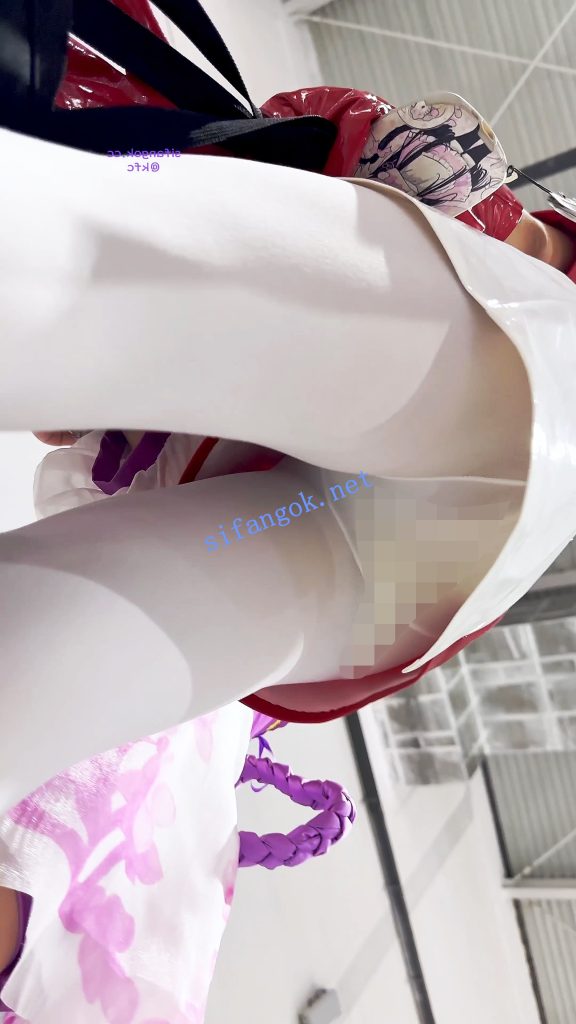 【KFC】新手学妹玩轮滑·一直扭动露出白丝屁股·真怕摔我怀里【1V】【517M】 6 【KFC】新手学妹玩轮滑·一直扭动露出白丝屁股·真怕摔我怀里【1V】【517M】 6