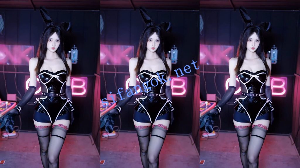 【B站】巫小萤 顶级网红美女 高清福利写真14V【14V】【570M】 4