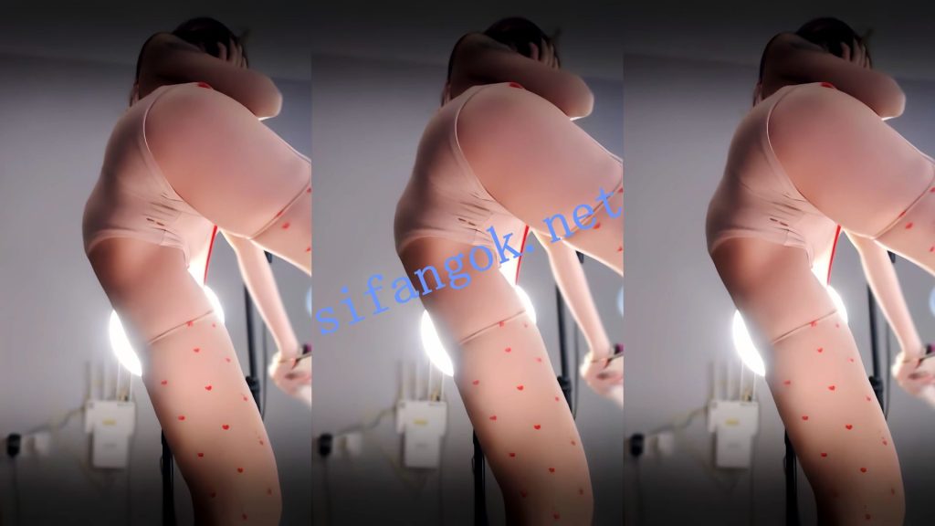 【VV星球】塔米米 小美女情趣骚衣极限擦边10V【10V】【984M】 8