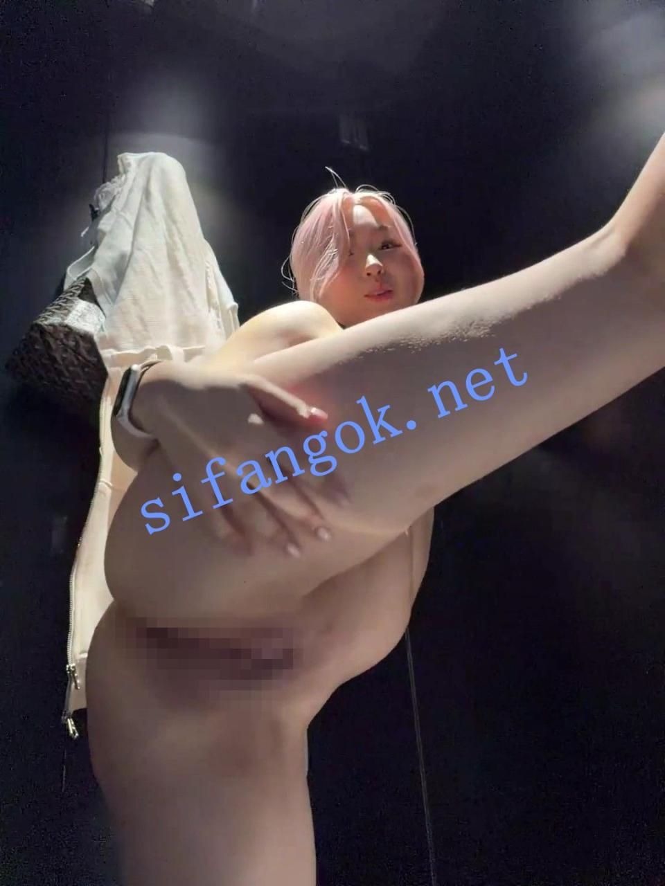 ✅ST开票巨乳主播【winter11】3场开票大秀 17