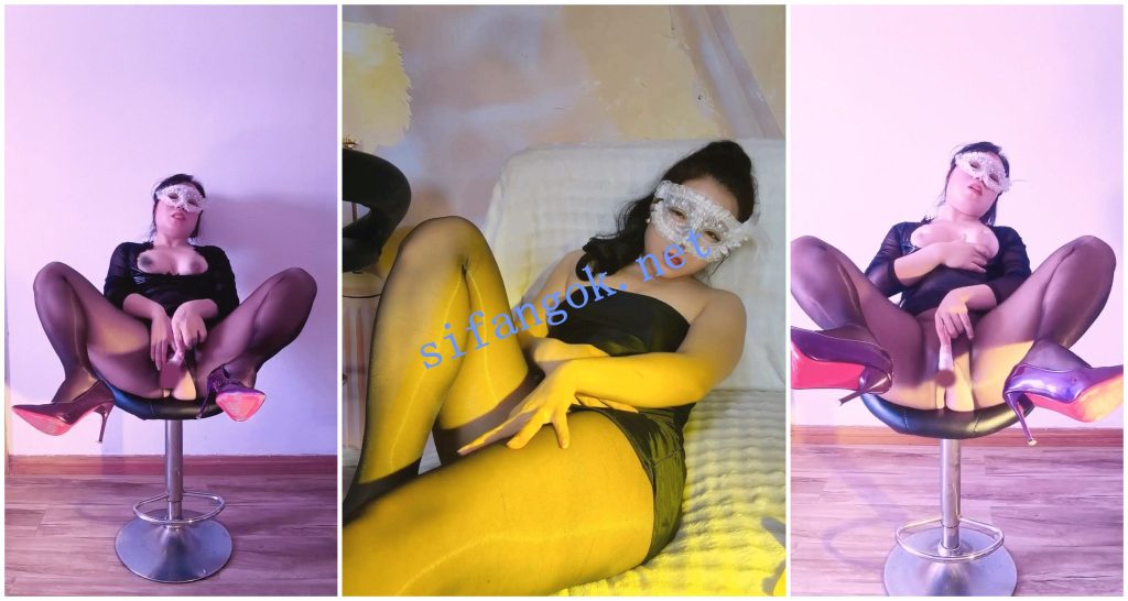 【抖音福利】风骚黑丝少妇【爱笑的煜祺】开档黑丝道具自X【3V】【1.52G】 8 【抖音福利】风骚黑丝少妇【爱笑的煜祺】开档黑丝道具自X【3V】【1.52G】 8