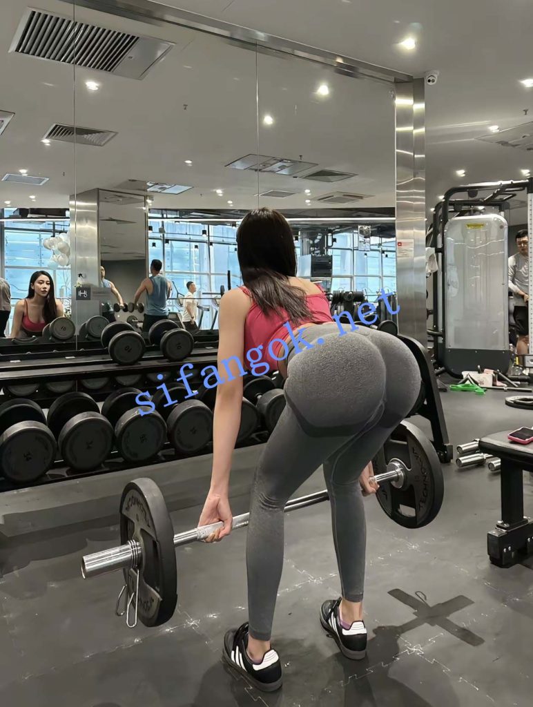 抖音 ivy-2 健身顶级美女 露点 自慰 发骚勾引 裸舞等 20V【20V】【579M】 1