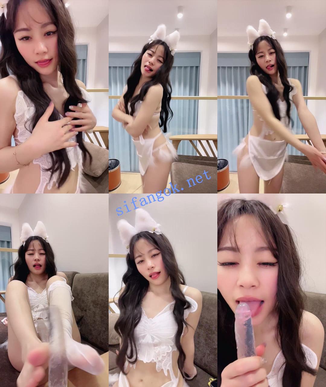 ♆【邻妹有点妖 】邻家女神! 超级反差~裸舞~道具~无套狂操! 4