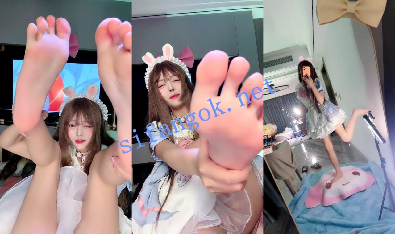 ⚡20小时核弹！【张晚萌】二次元福利姬每天不同cos服大秀！ 10