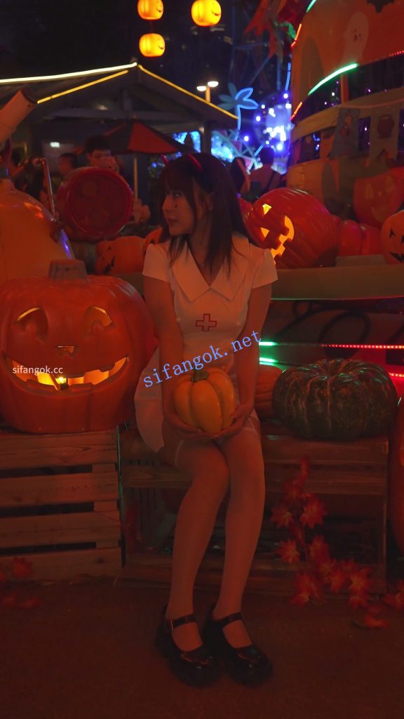 (BC-AA-656)护士服吊带白丝美女..趁乱开闪CD..白内正面露黑色【1V】【472M】 1
