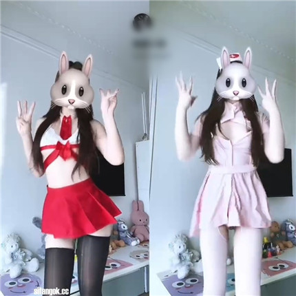 推特嫩妹大学生 纯欲小朵 真金定制裸舞 插穴娇喘美不胜收 25 推特嫩妹大学生 纯欲小朵 真金定制裸舞 插穴娇喘美不胜收 25