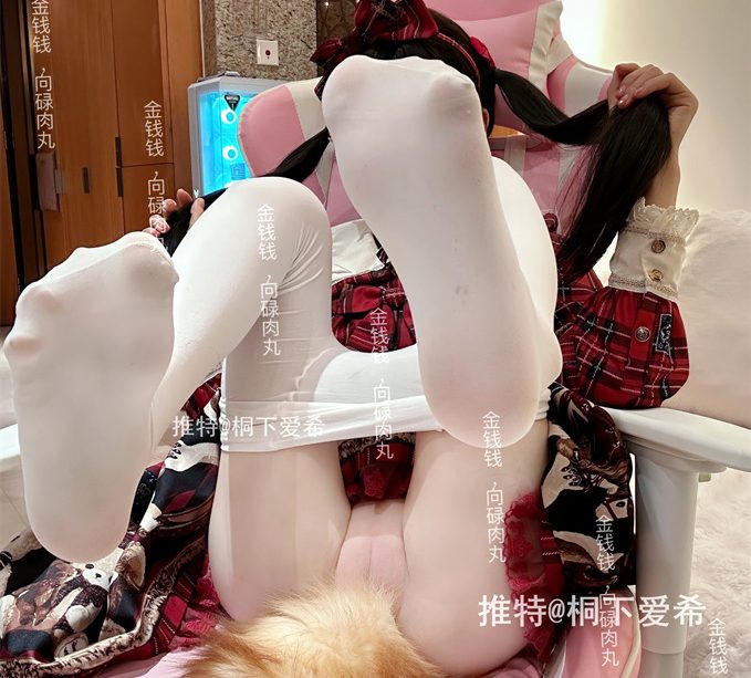 桐下爱希 – 【门槛更新】新作 49分钟 Cos 【卡莎星守+林雨霞+宁红夜+托帕+星街彗星】【31P5V-3.04G】 1 桐下爱希 – 【门槛更新】新作 49分钟 Cos 【卡莎星守+林雨霞+宁红夜+托帕+星街彗星】【31P5V-3.04G】 1