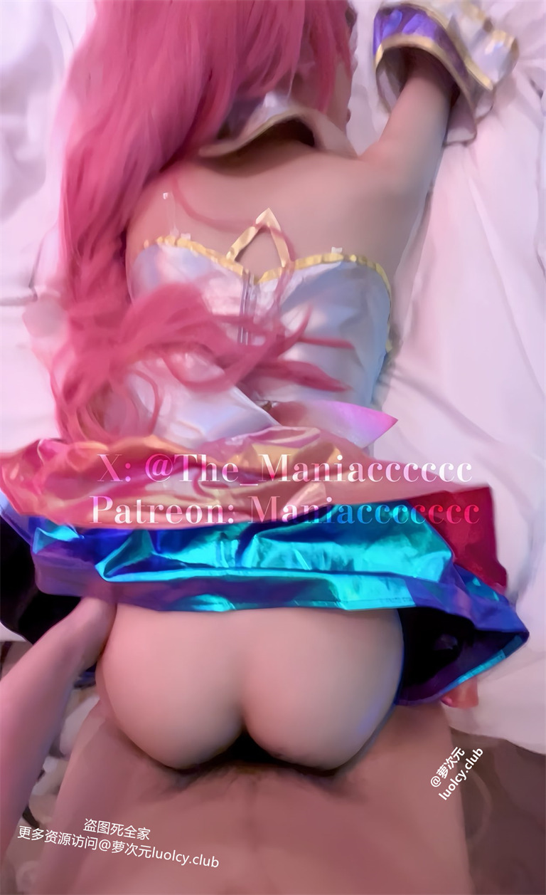 Maniacccccc – 新作 【完整原版】4K 17分钟 白虎萝莉 Cos约尔小姐 【100P2V-6.97G】 18