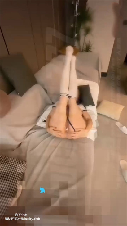 LuckyQL777 – 新作 28分钟 NTR绿帽夫妻 足球宝贝 疯狂爆操打桩【1V-463MB】 4