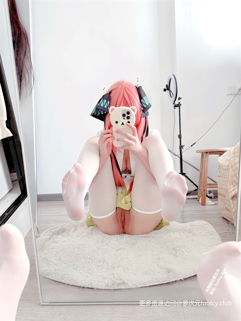 小芊宝 – [188门槛] 金主1V1 Cos 黑丝原神刻晴 [7P1V-986MB] 2