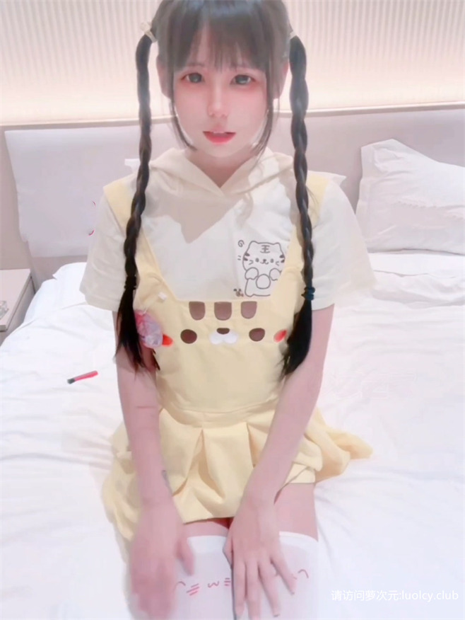 小雯宝宝(幼凛) – 新作 【288门槛】18分钟 邻家萝莉喷尿福利 自慰订阅 【1V-2.00G】 9