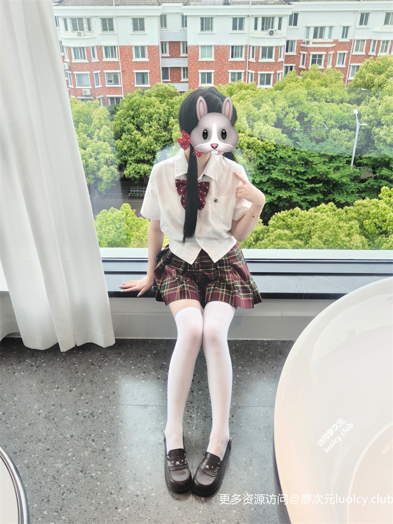 池甜@chitian1 – 新作 20分钟 【Cos狂三+绫华魅魔+桃乐丝】【5V-905MB】 3