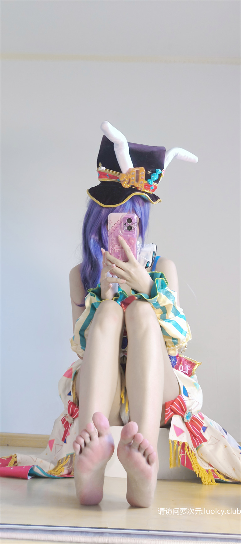 沐沐酱 – 新作 5分钟 Cos东条希 【14P1V-1.01G】 5