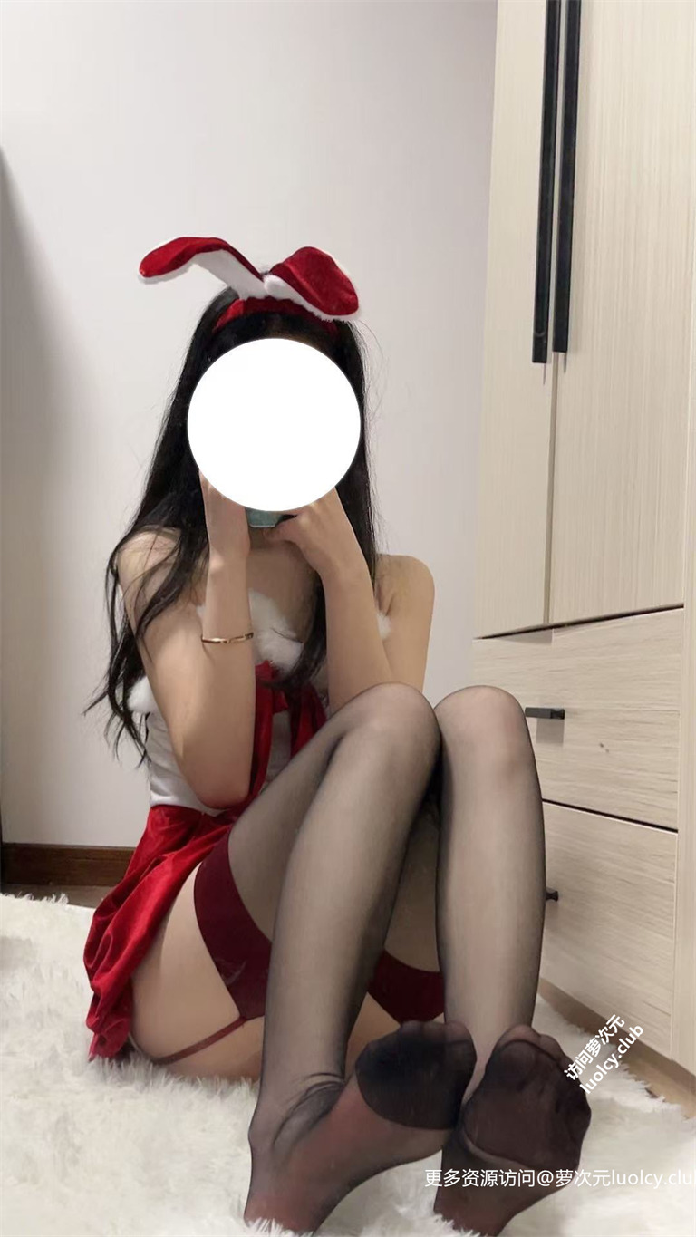 困困鱼@kk3088871234685 – 【288门槛】21分钟 长发萝莉 毕业季双人开发 【18P1V-1.63G】 3